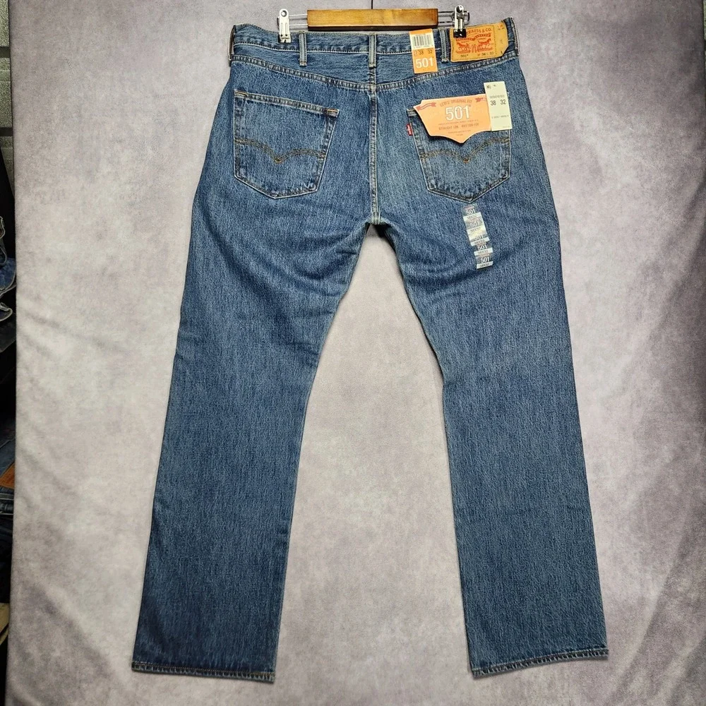 Levis 501 Original Fit Mens Jeans 38x32 Blue Straight Leg Button Fly 005010193
